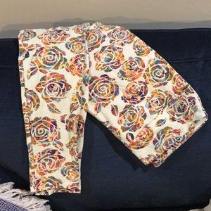 Lularoe TC Disney leggings
